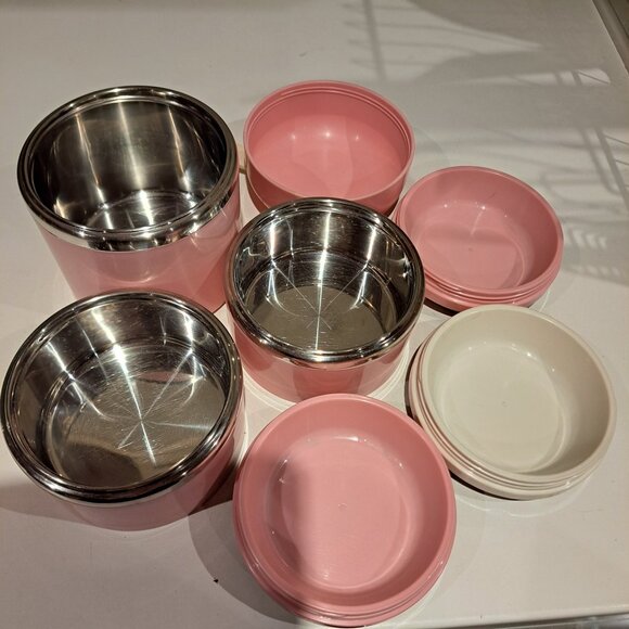 Pink plastic and metal tiffin - Picture 6 of 6